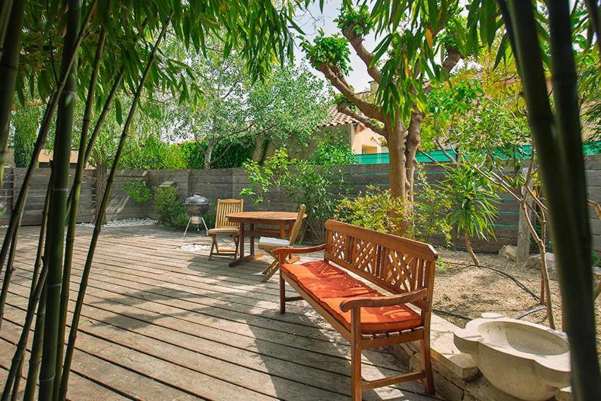 Les Aromatiques - Terrasse & Parking Prive A Villeneuve Les Avignon - Proche Golf Academy ภายนอก รูปภาพ
