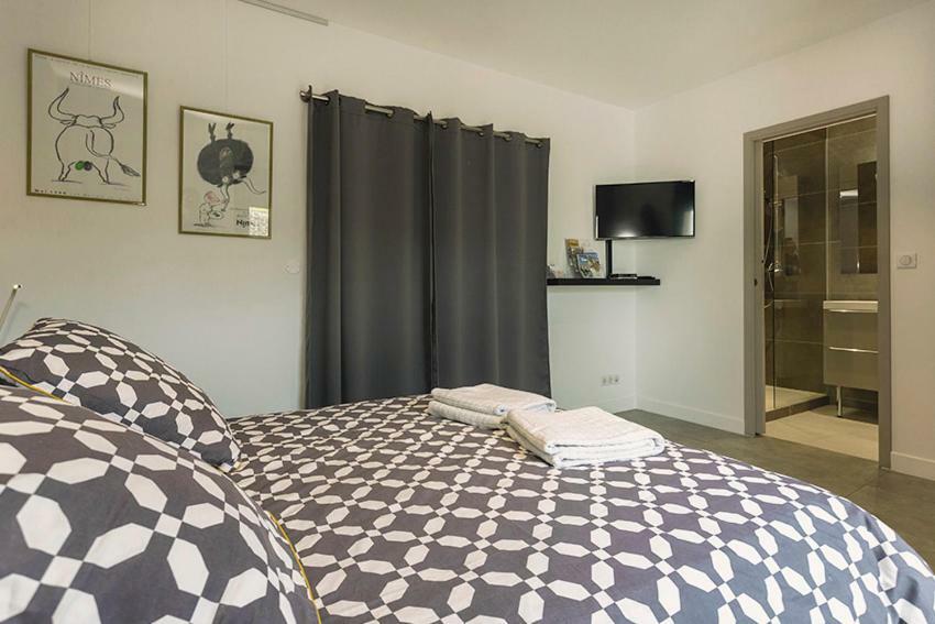 Les Aromatiques - Terrasse & Parking Prive A Villeneuve Les Avignon - Proche Golf Academy ภายนอก รูปภาพ